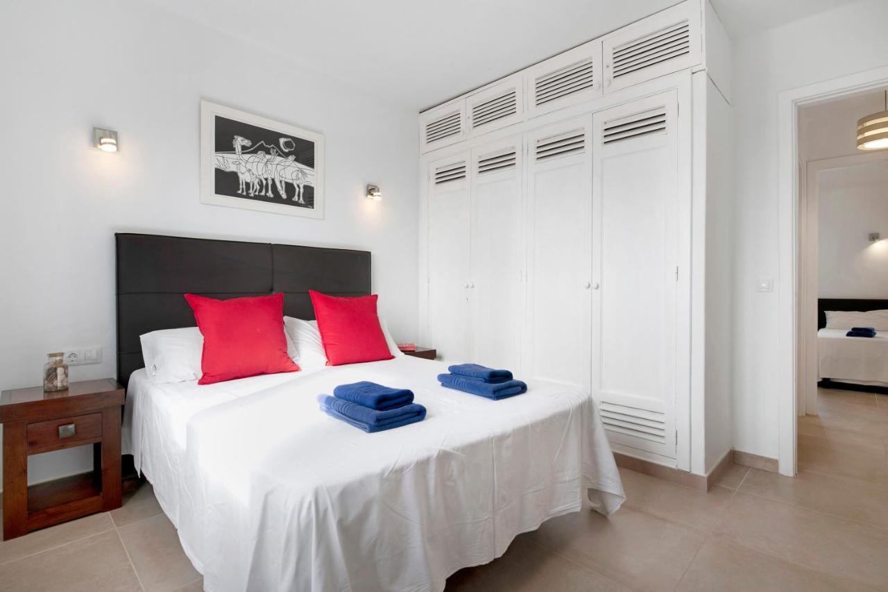 Puerto Chico M Apartment Плая Бланка Екстериор снимка